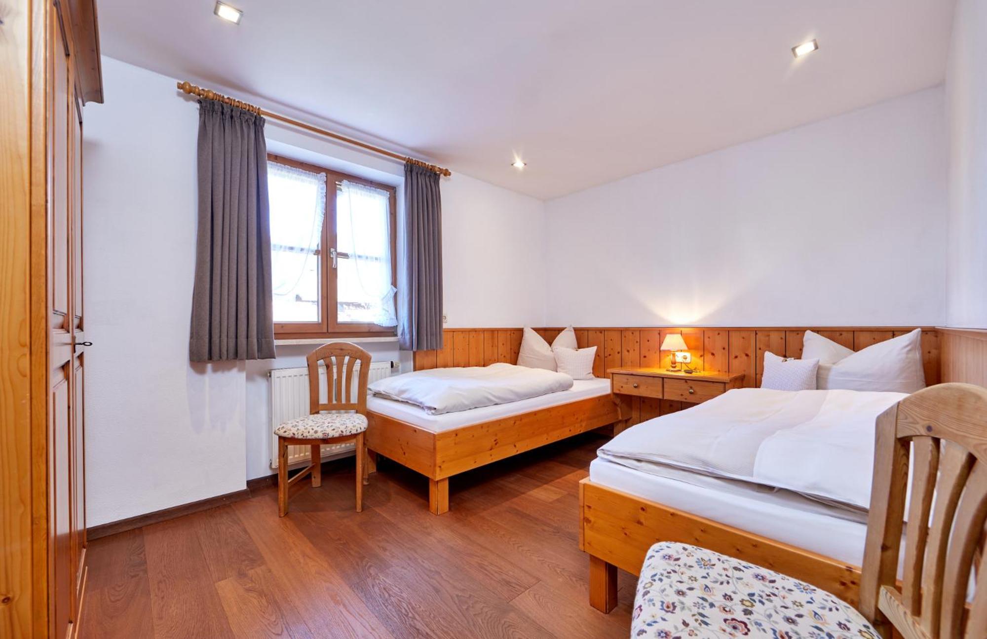 Apartment Knöpfles *