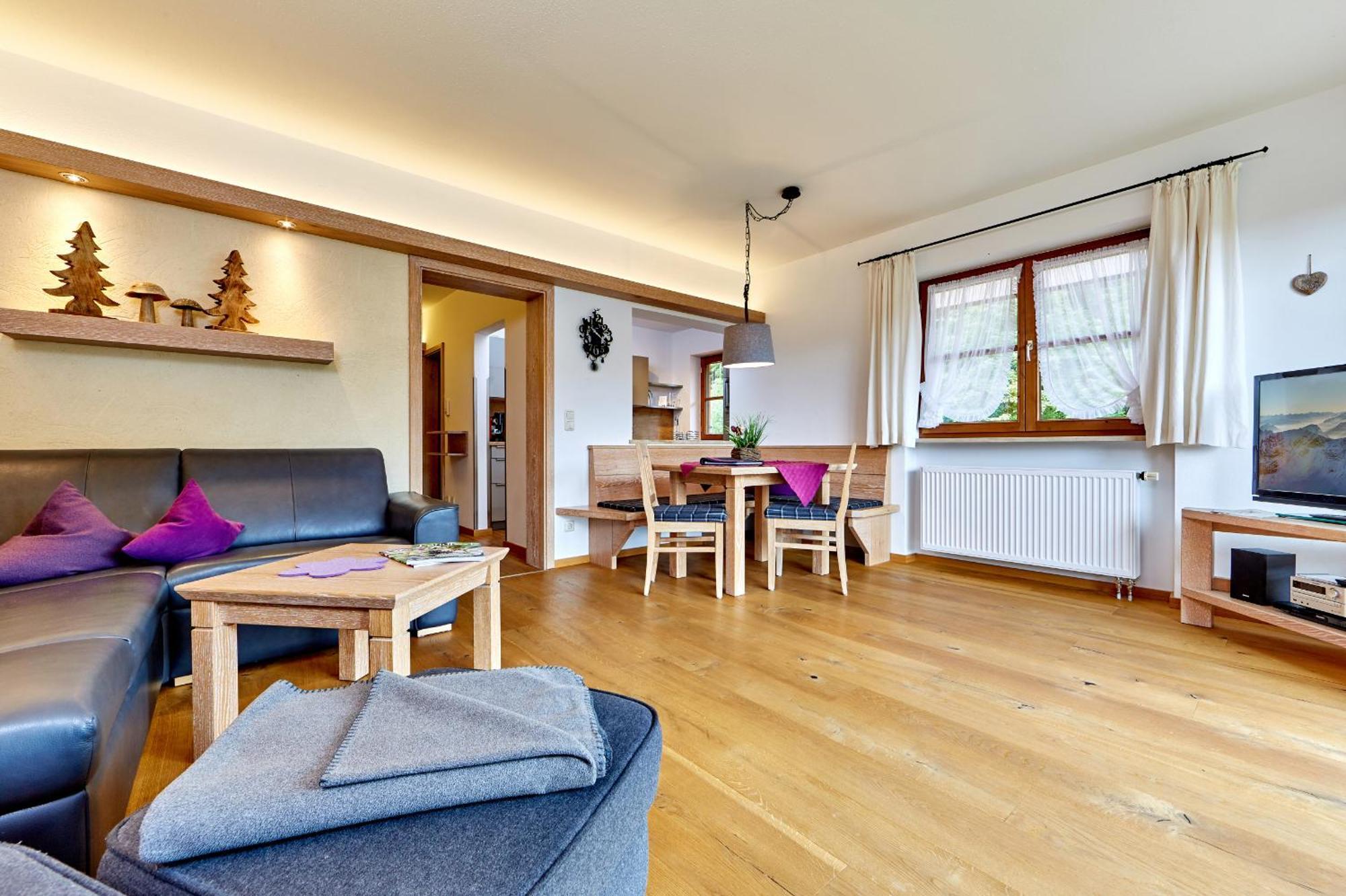 Knöpfles Apartment Oberammergau